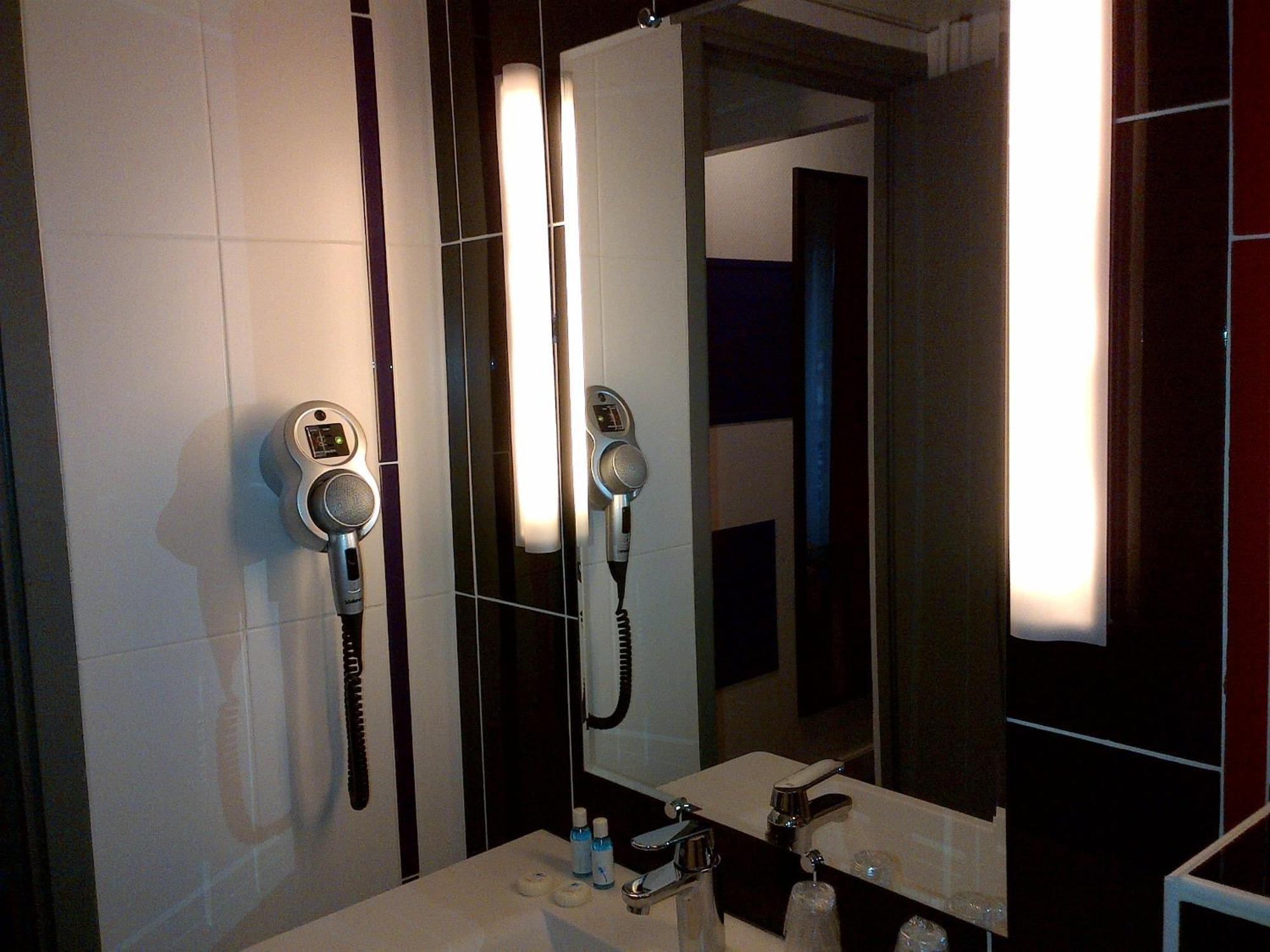 Ibis Styles Paris Pigalle Montmartre Eksteriør billede