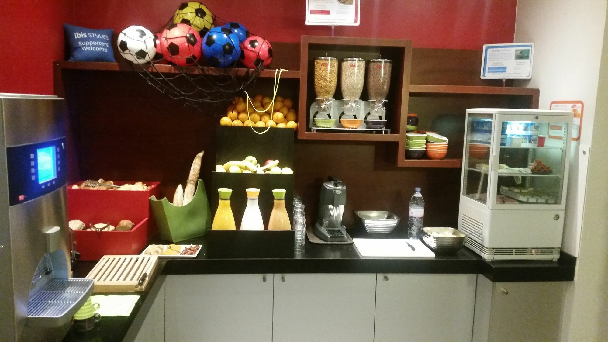Ibis Styles Paris Pigalle Montmartre Eksteriør billede
